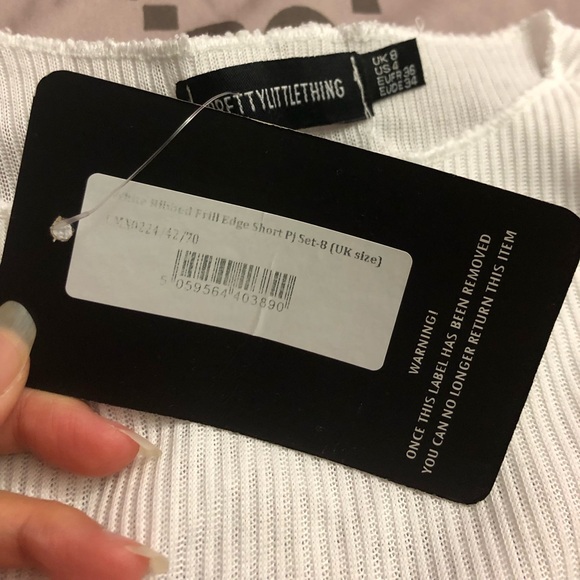 White Ribbed Frill Edge Short PJ Set ☁️ - Picture 7 of 7